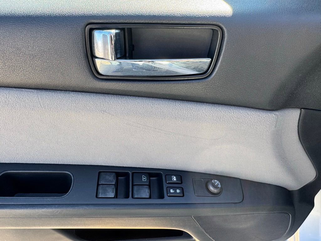 Used 2012 Nissan Sentra 2.0 SR image 17