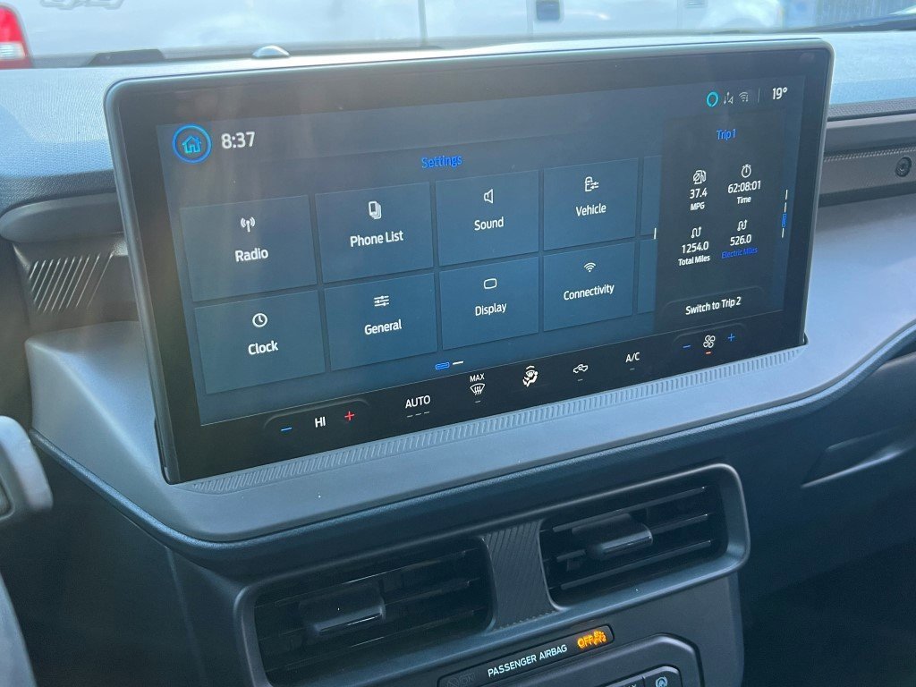 Used 2025 Ford Maverick XL image 24