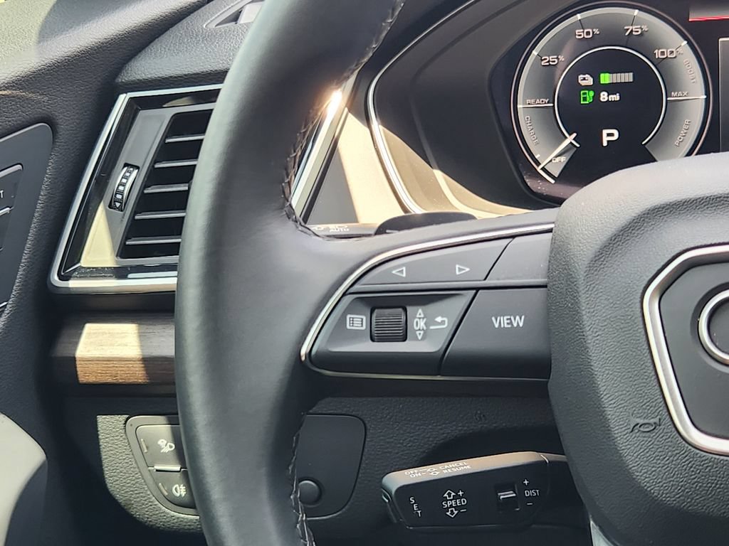 Certified 2024 Audi Q5 e Premium AWD/4WD image 33