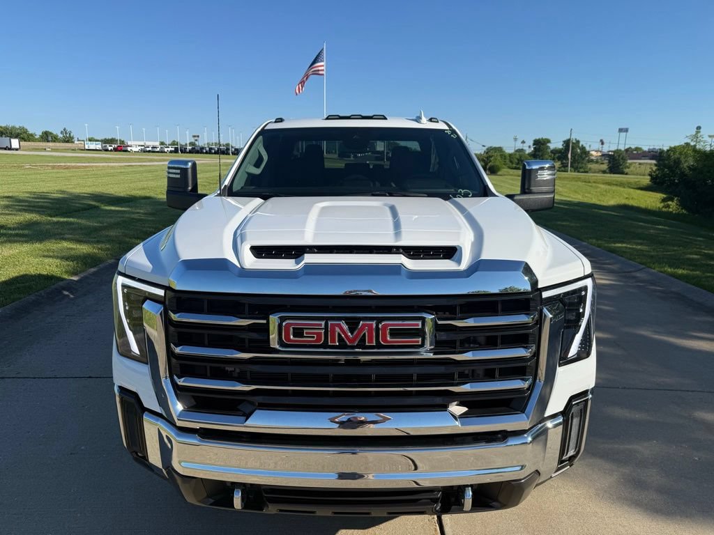 Used 2024 GMC Sierra 3500 SLT w/ LPO, GMC Protection Package AWD/4WD image 11