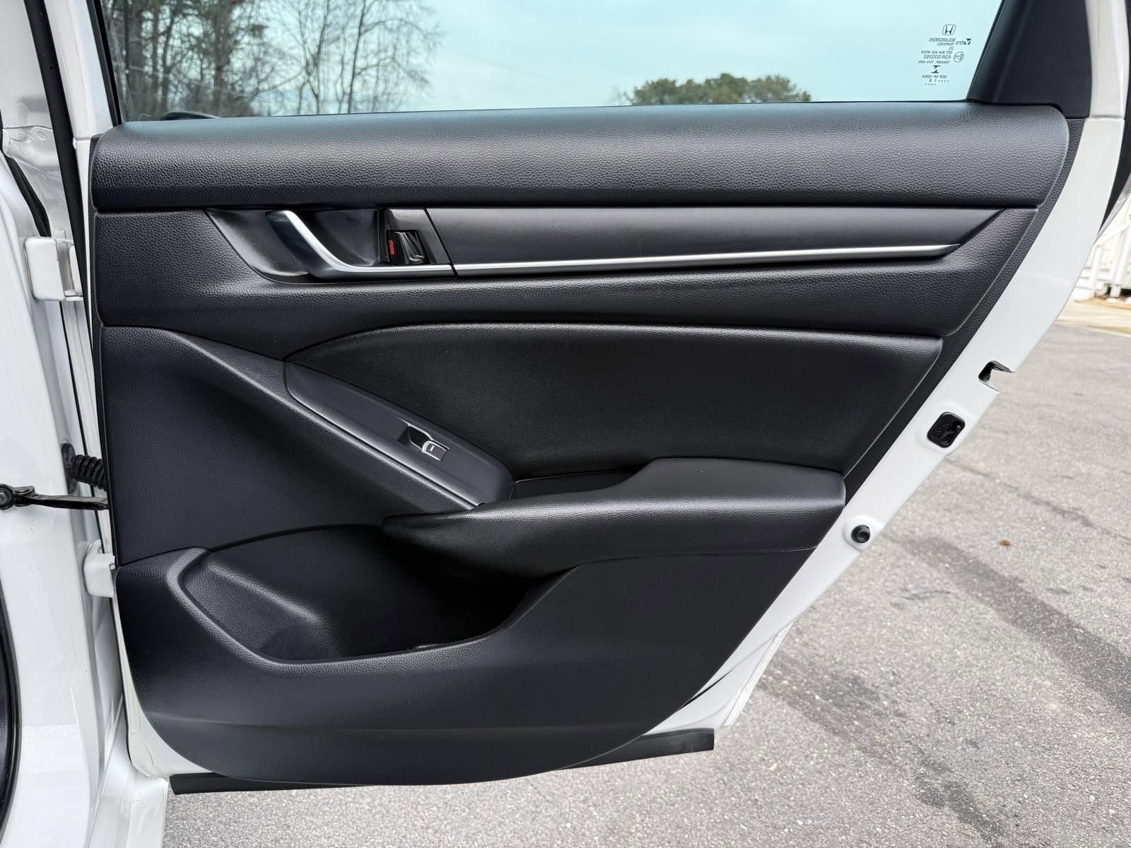 Used 2019 Honda Accord Sport image 21