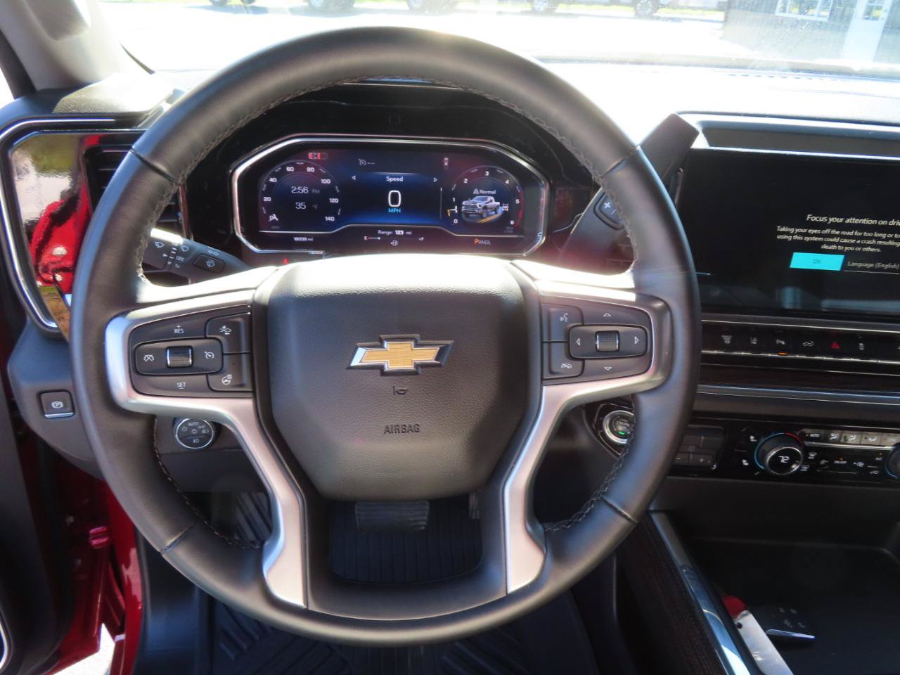 Used 2024 Chevrolet Silverado 2500 LT AWD/4WD image 36