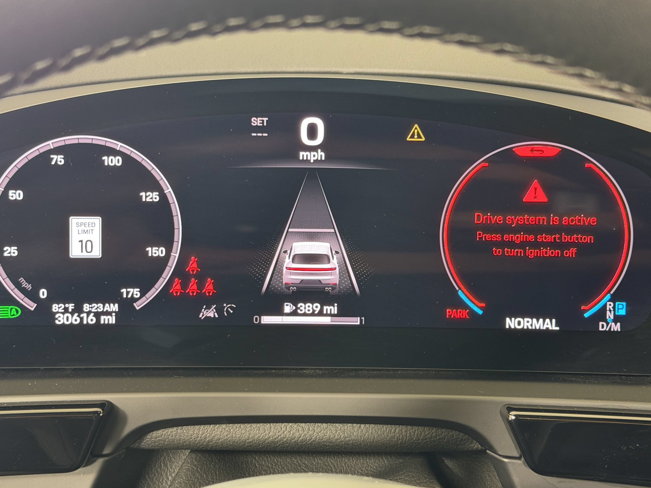 Certified 2024 Porsche Cayenne AWD/4WD image 23