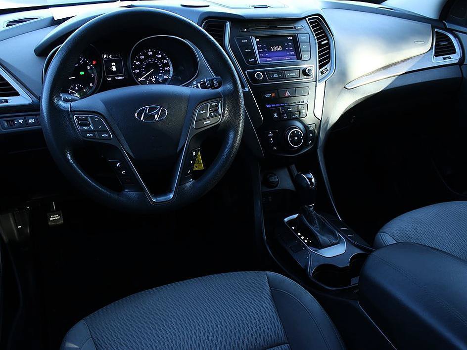 Used 2018 Hyundai Santa Fe Sport FWD image 14