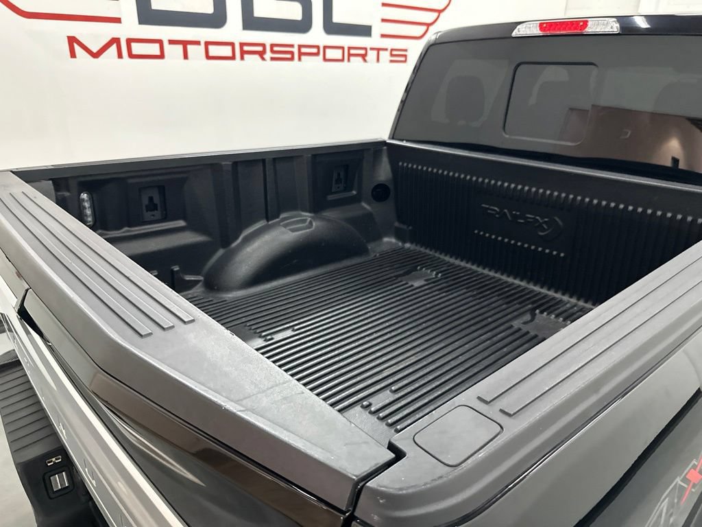 Used 2019 Ford F150 Platinum AWD/4WD image 12