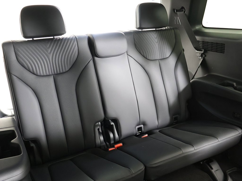 Used 2025 Hyundai Palisade Calligraphy image 45
