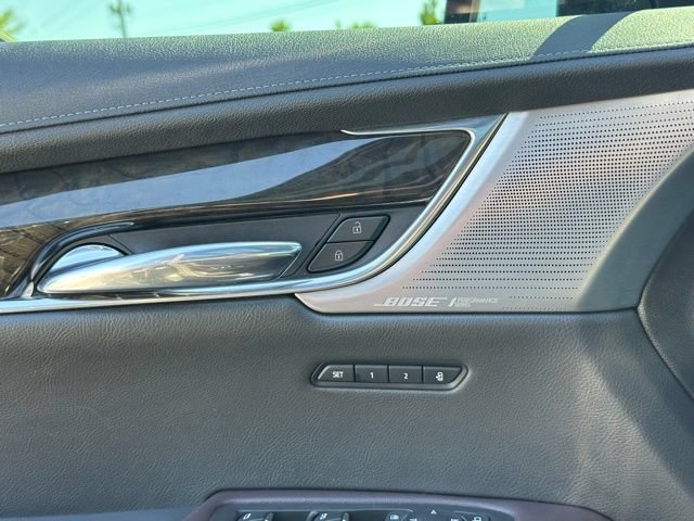 Used 2021 Cadillac XT6 Premium Luxury w/ LPO, Floor Liner Package AWD/4WD image 27