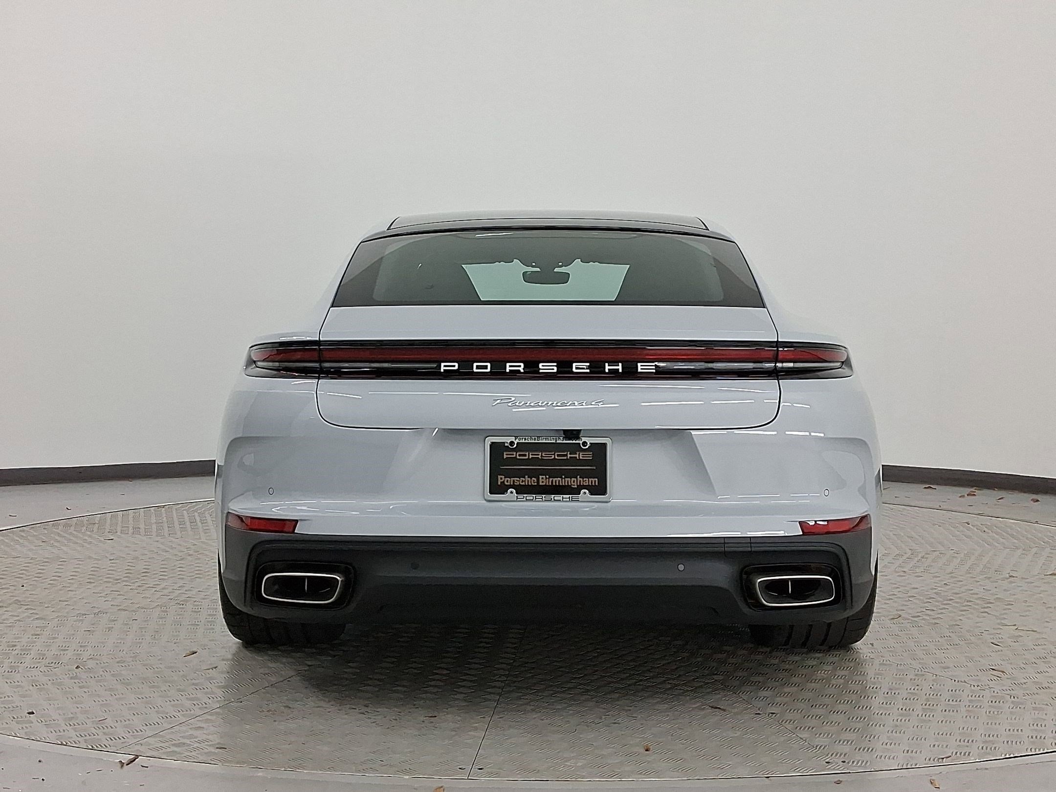 New 2026 Porsche Panamera 4 image 10