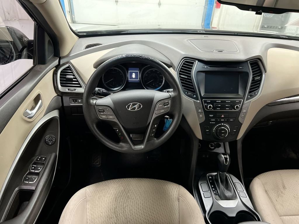 Used 2017 Hyundai Santa Fe Sport AWD/4WD image 11