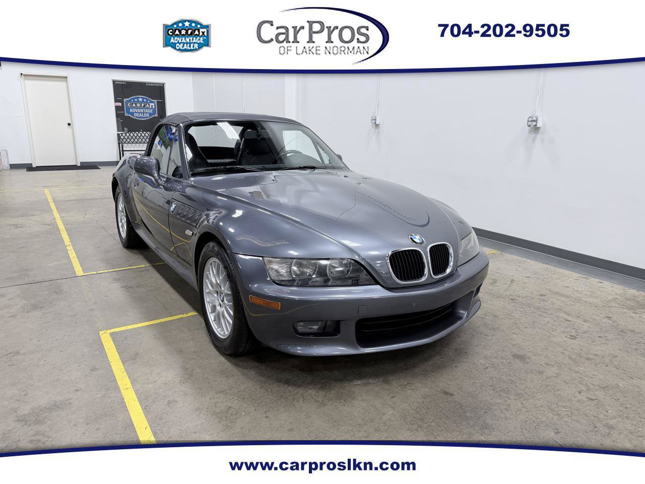 Used 2001 BMW Z3 2.5i RWD image 1