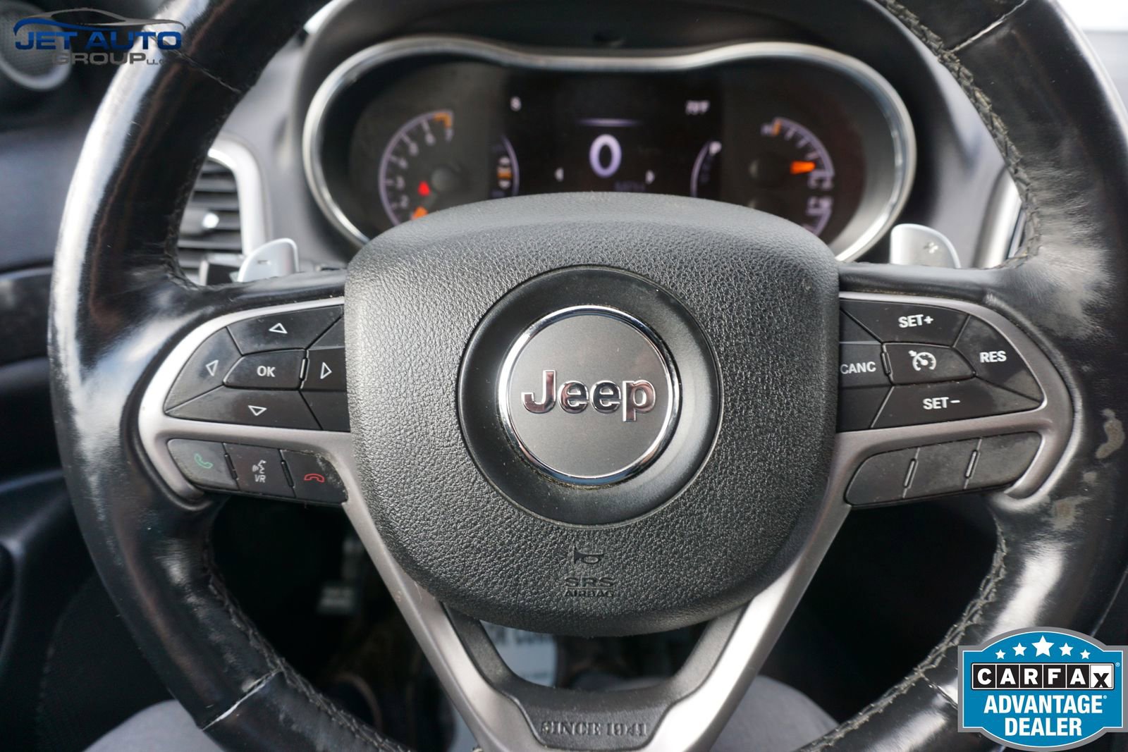 Used 2017 Jeep Grand Cherokee Altitude AWD/4WD image 39