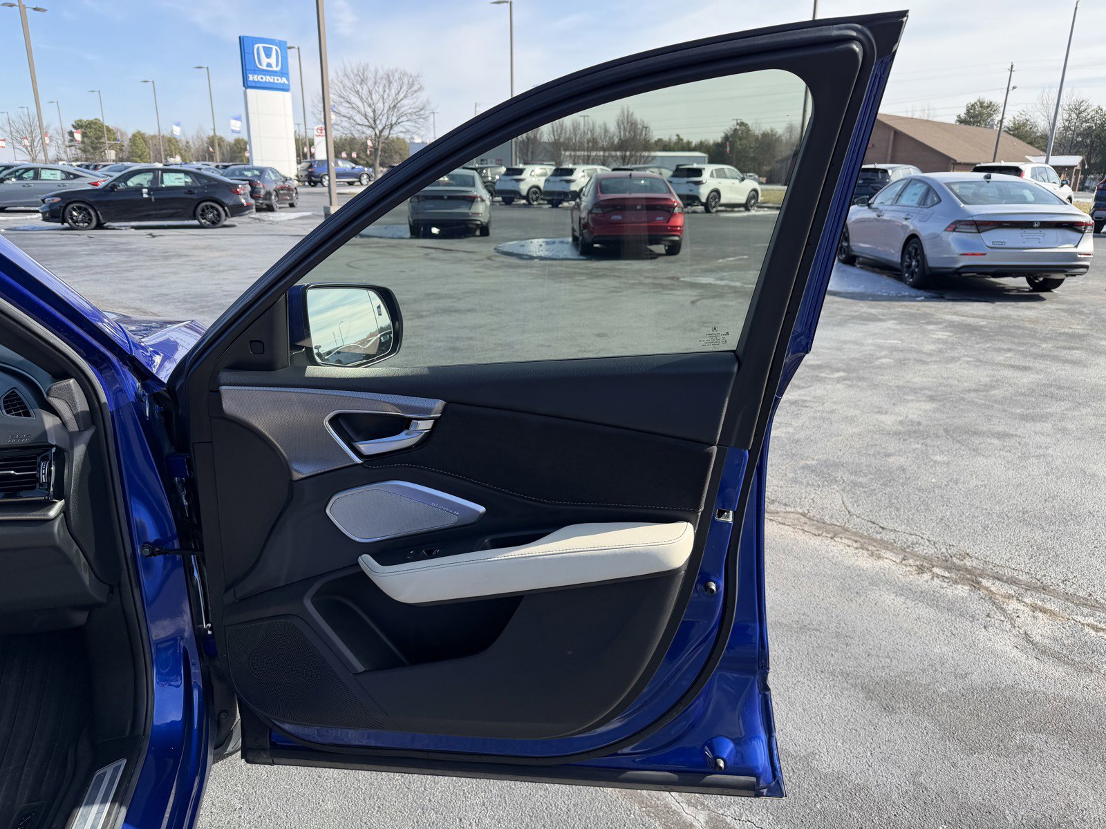 Used 2023 Acura RDX AWD w/ A-Spec & Advance Pkg image 20