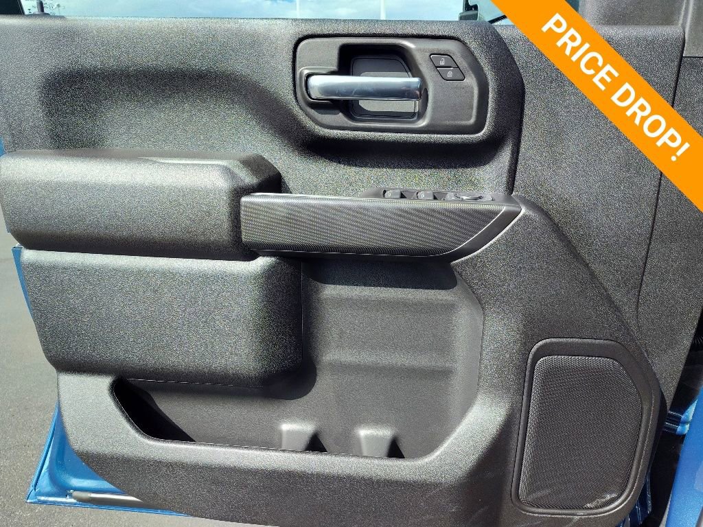 New 2026 Chevrolet Silverado 2500 Custom w/ Custom Value Package image 9