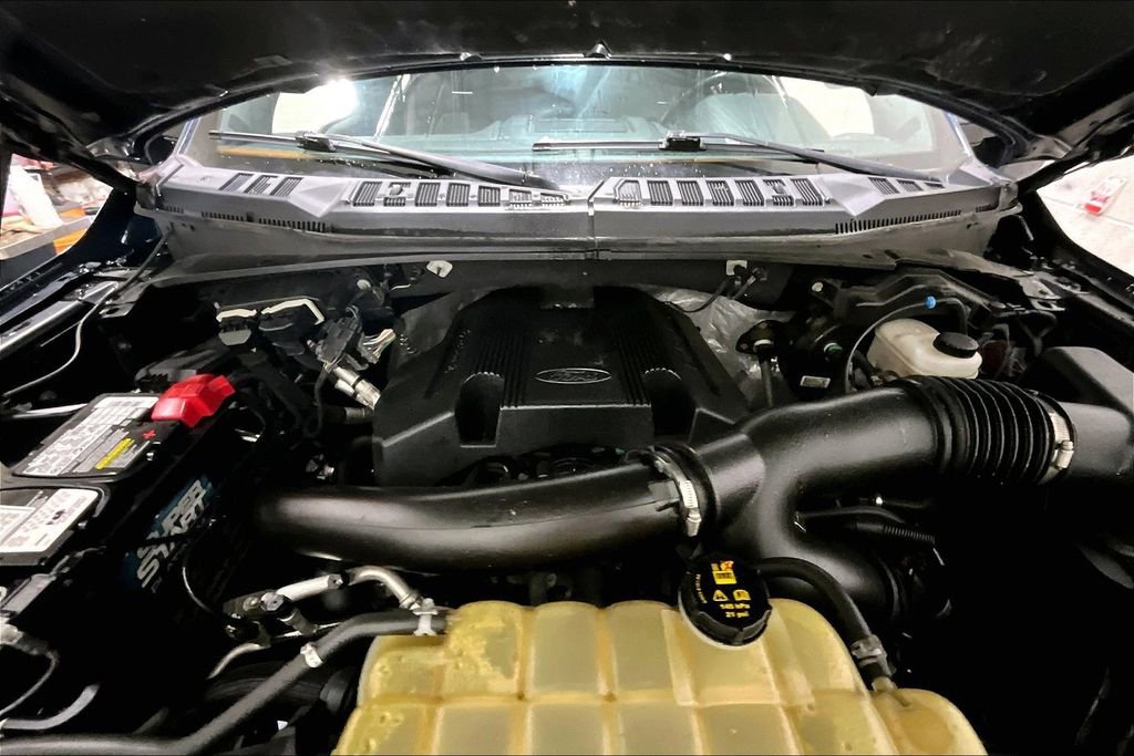 Used 2019 Ford F150 Platinum w/ Technology Package image 29