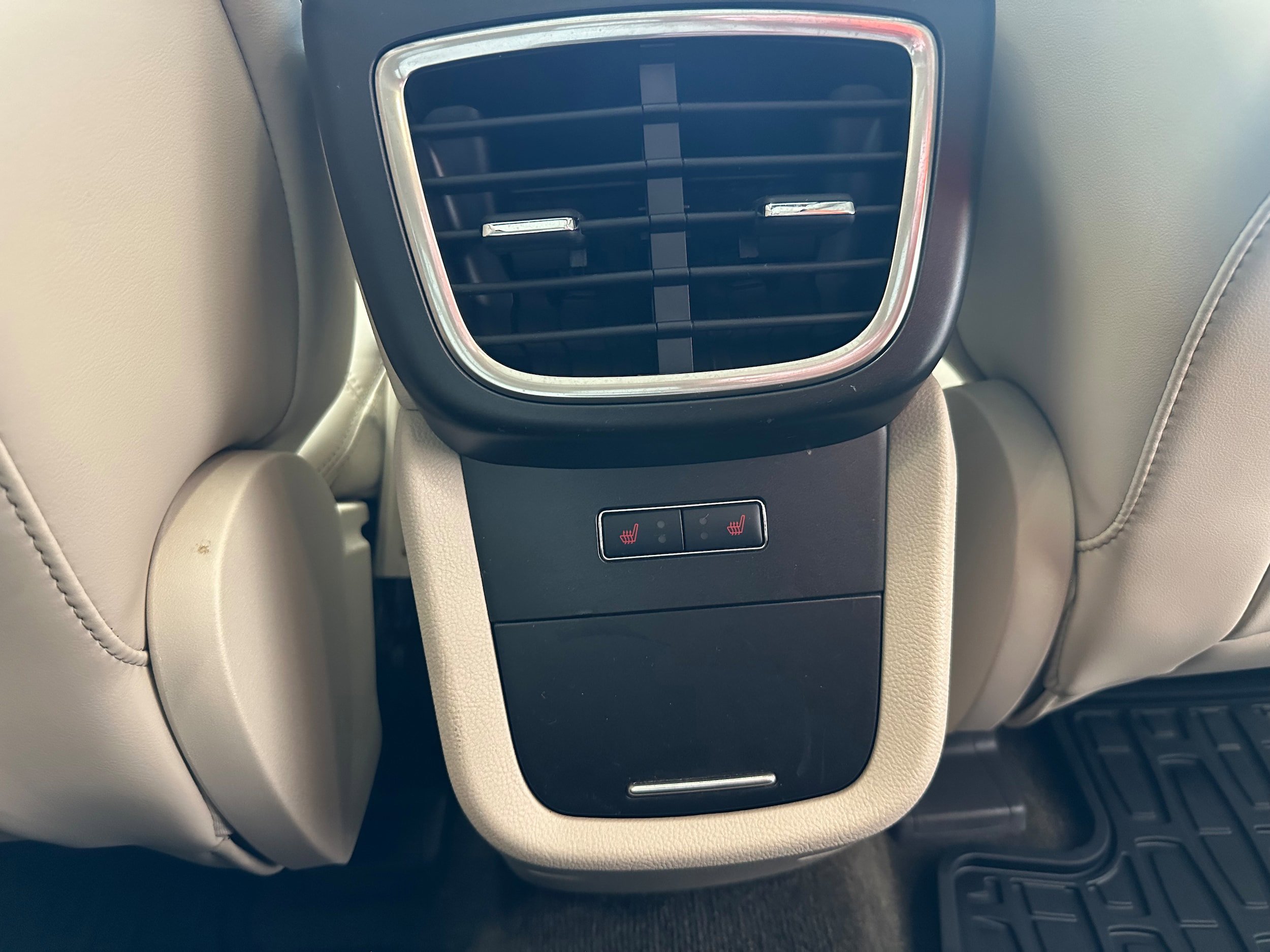 Used 2016 Lincoln MKX Reserve w/ Technology Package AWD/4WD image 15