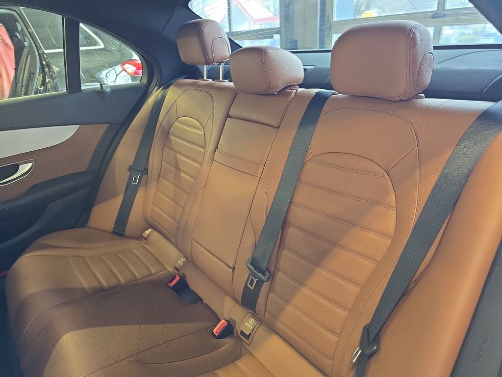 Used 2019 Mercedes-Benz C 300 Sedan image 17