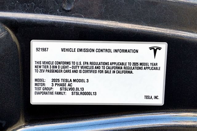 Used 2025 Tesla Model 3 Long Range RWD image 38