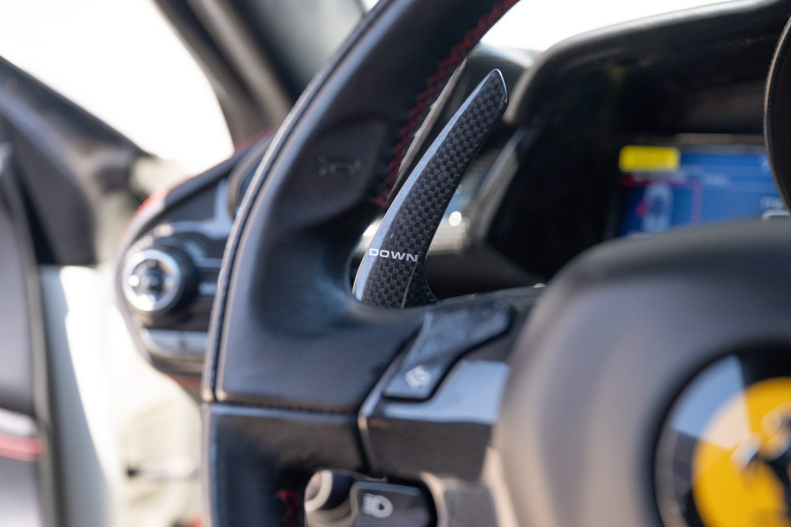 Used 2018 Ferrari 488 Spider RWD image 34