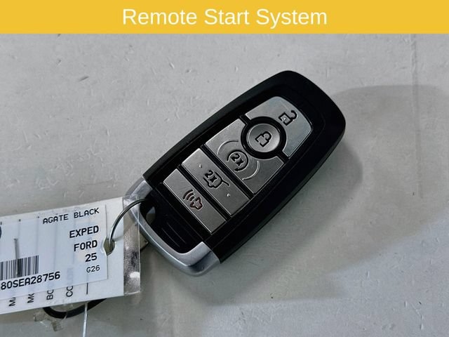 Certified 2025 Ford Expedition Active AWD/4WD image 34