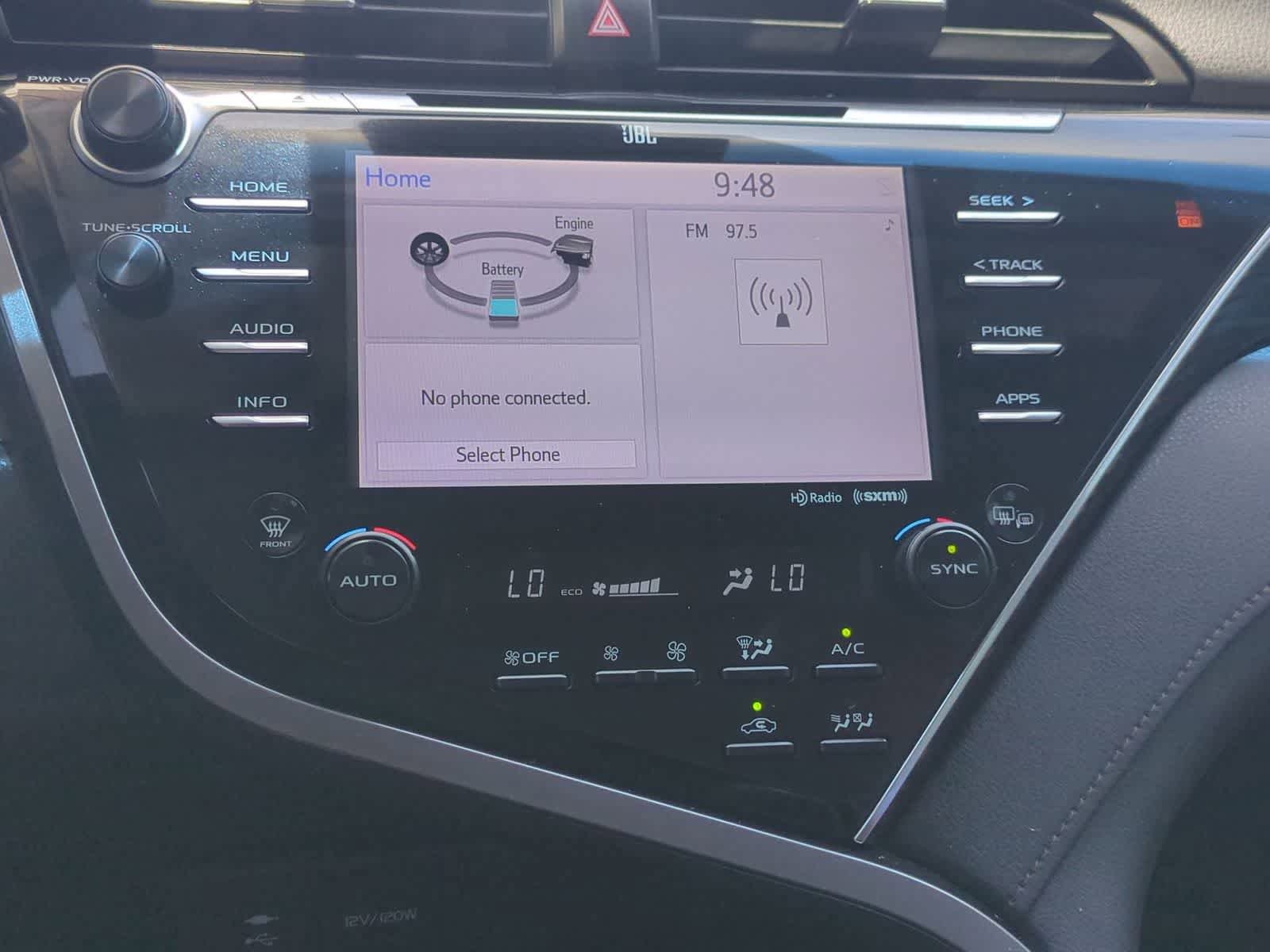 Used 2018 Toyota Camry XLE w/ Audio Package FWD image 27