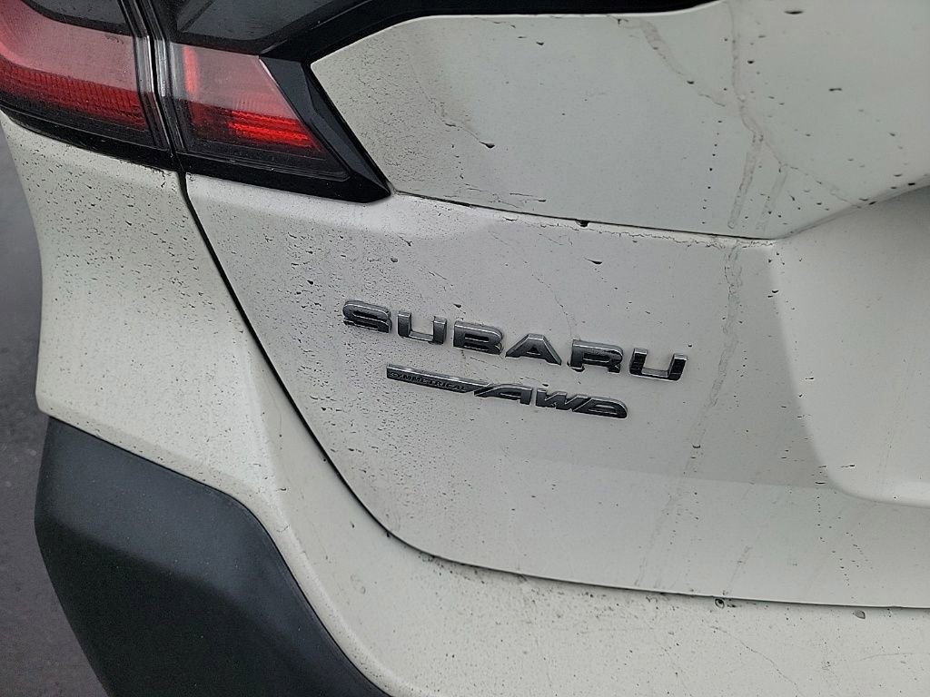 Used 2023 Subaru Outback Premium image 5