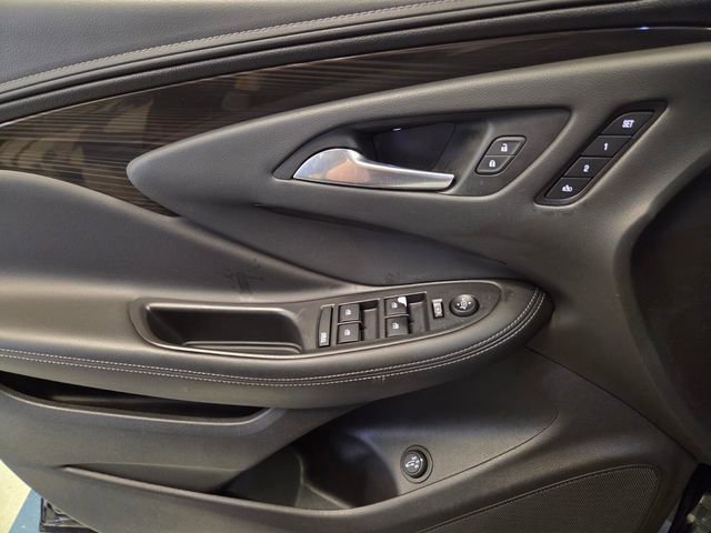 Used 2020 Buick Envision Essence w/ LPO, Active Package image 28