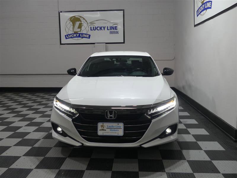 Used 2021 Honda Accord Sport image 2