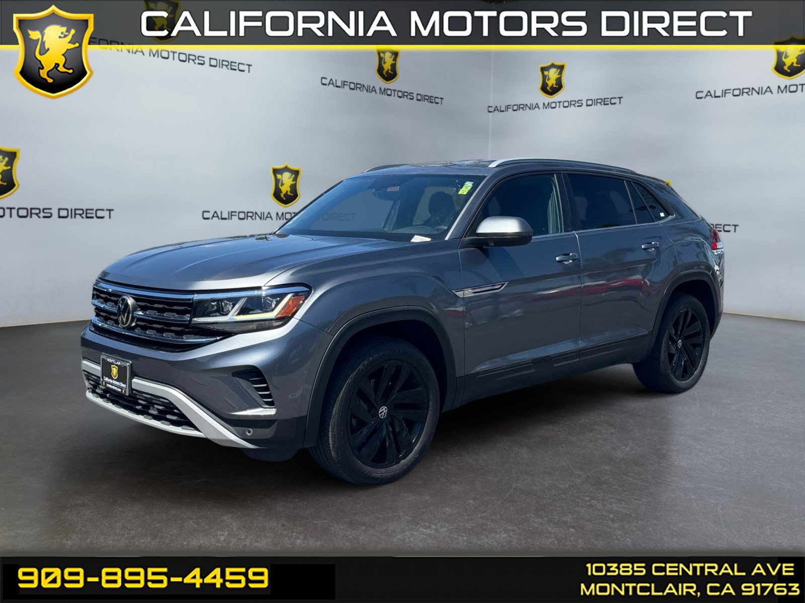 Used 2022 Volkswagen Atlas Cross Sport SE w/ Black Wheel Package FWD image 1