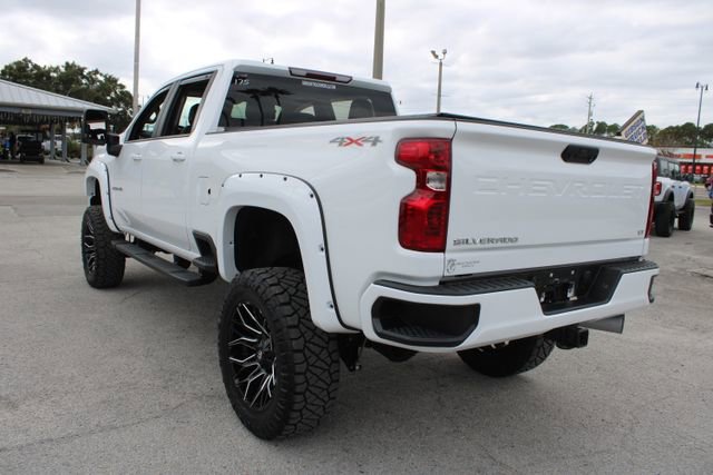 Used 2022 Chevrolet Silverado 2500 LT w/ Convenience Package image 8