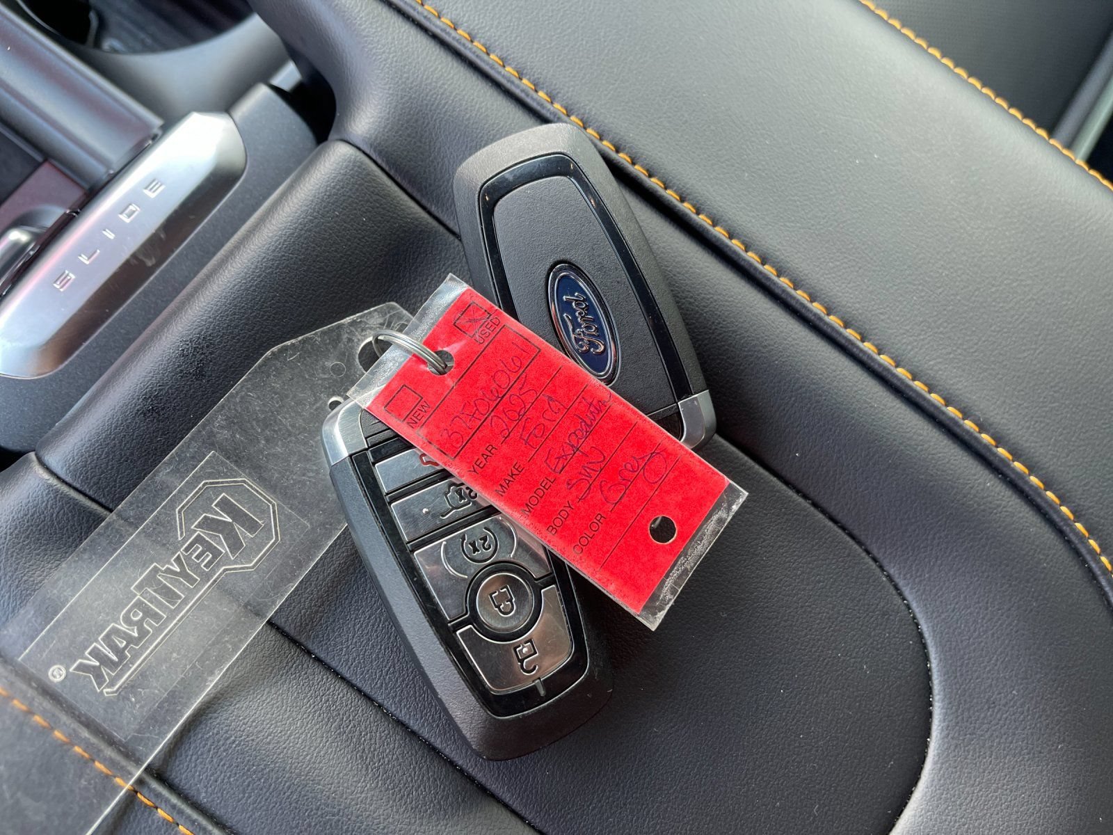 Used 2025 Ford Expedition Tremor AWD/4WD image 10