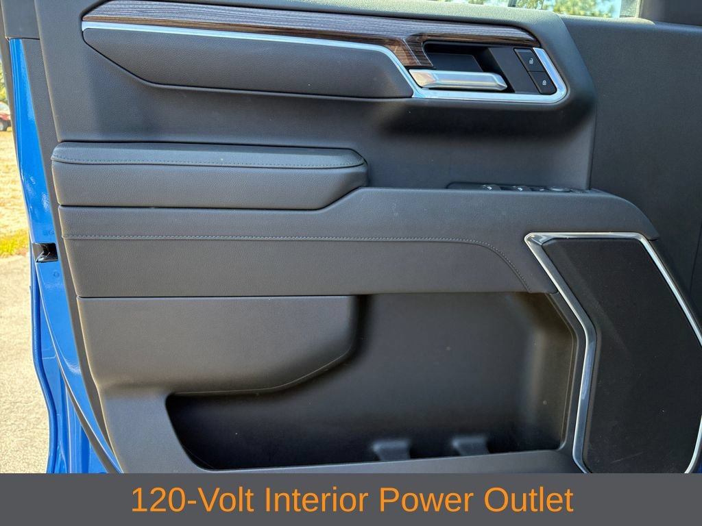 Used 2025 Chevrolet Silverado 1500 LT AWD/4WD image 12