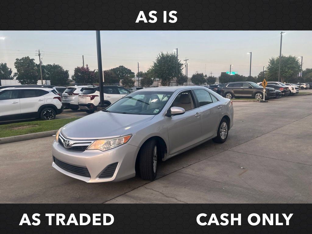 Used 2012 Toyota Camry LE FWD image 4