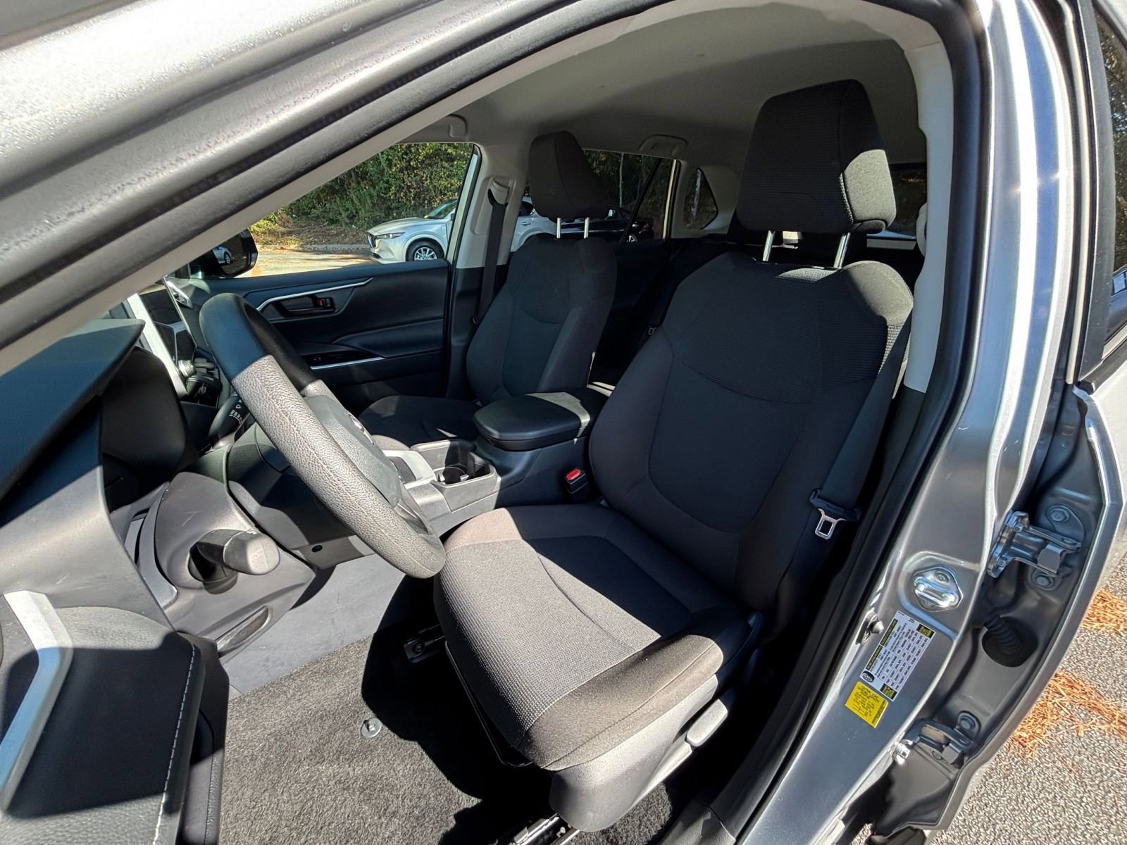 Used 2025 Toyota RAV4 LE image 36