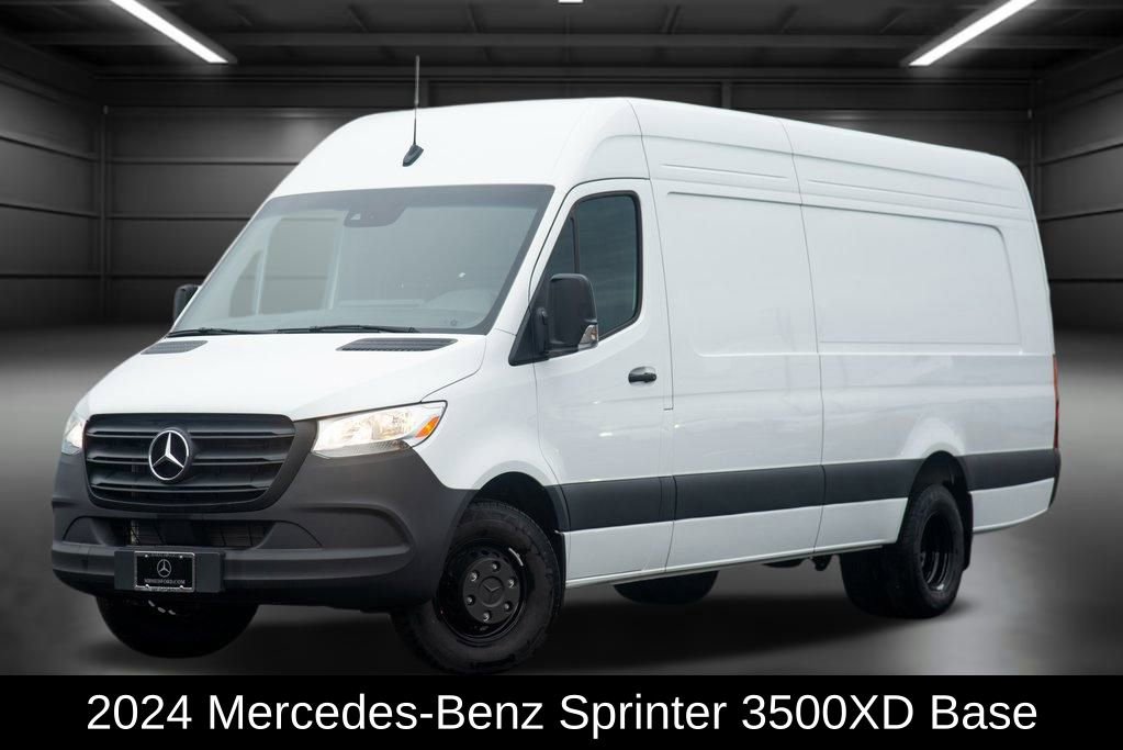 Used 2024 Mercedes-Benz Sprinter 3500 image 1