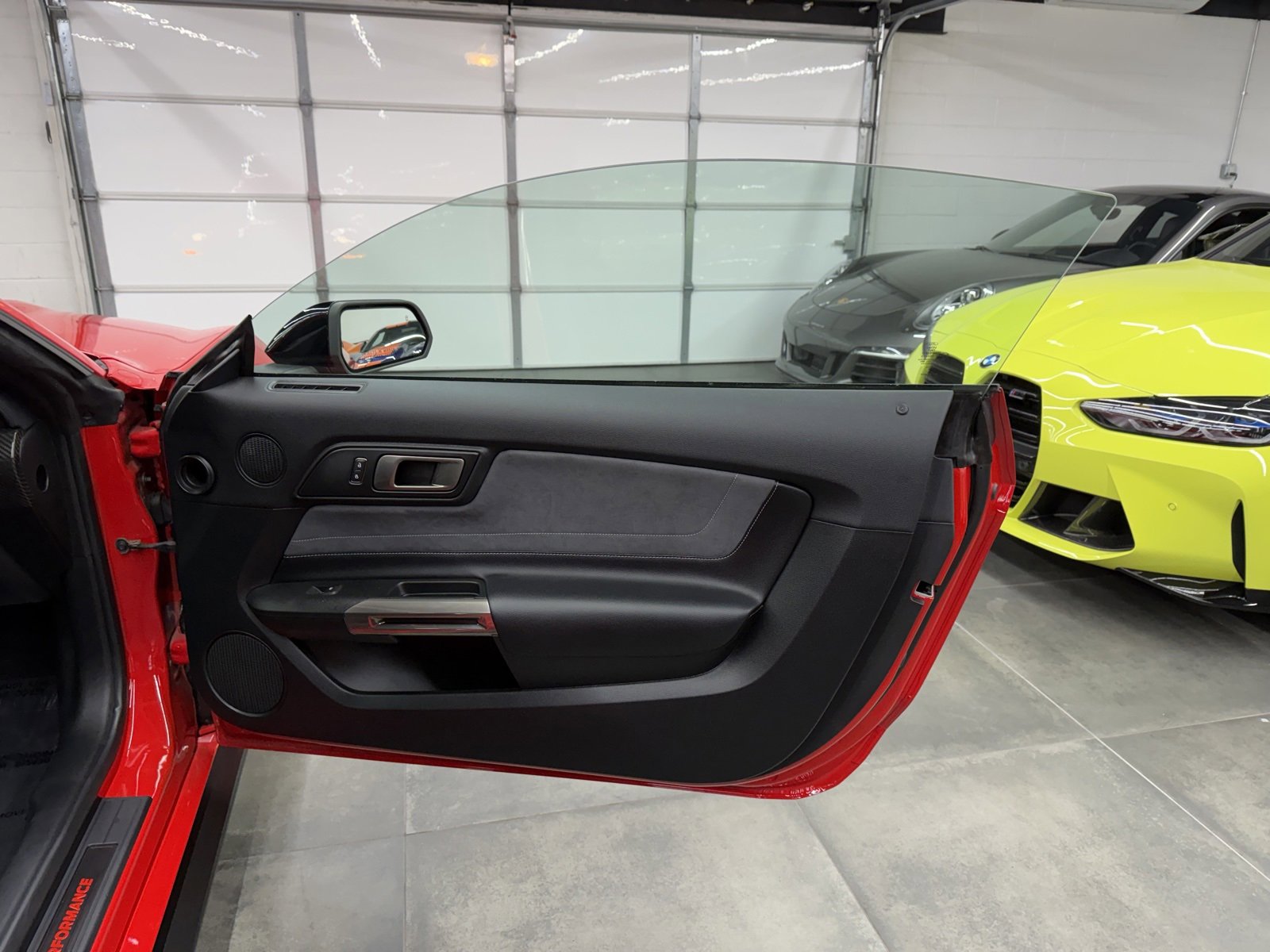 Used 2020 Ford Mustang Shelby GT350 w/ Technology Package image 24