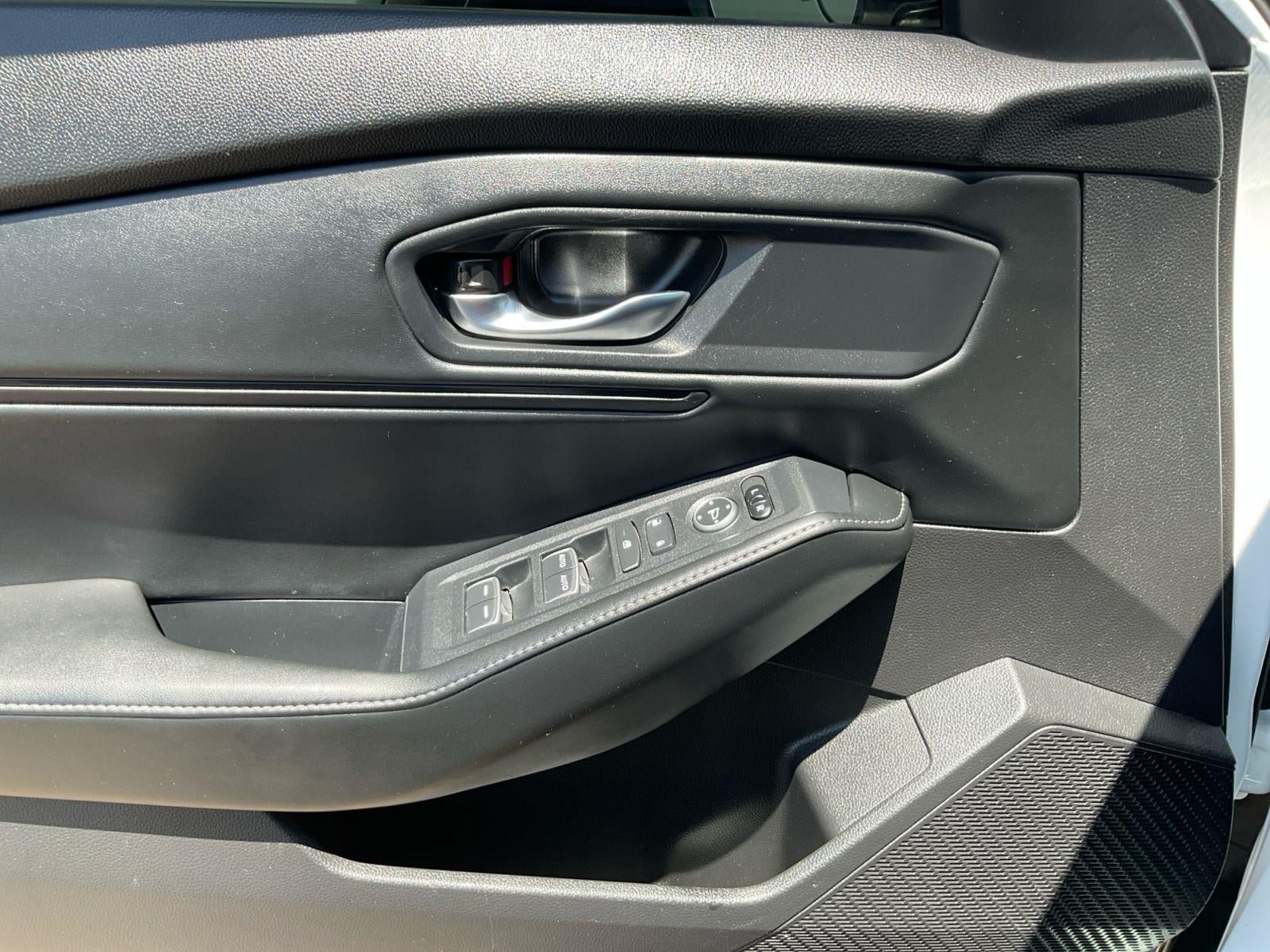 Used 2023 Honda Accord Sport image 19