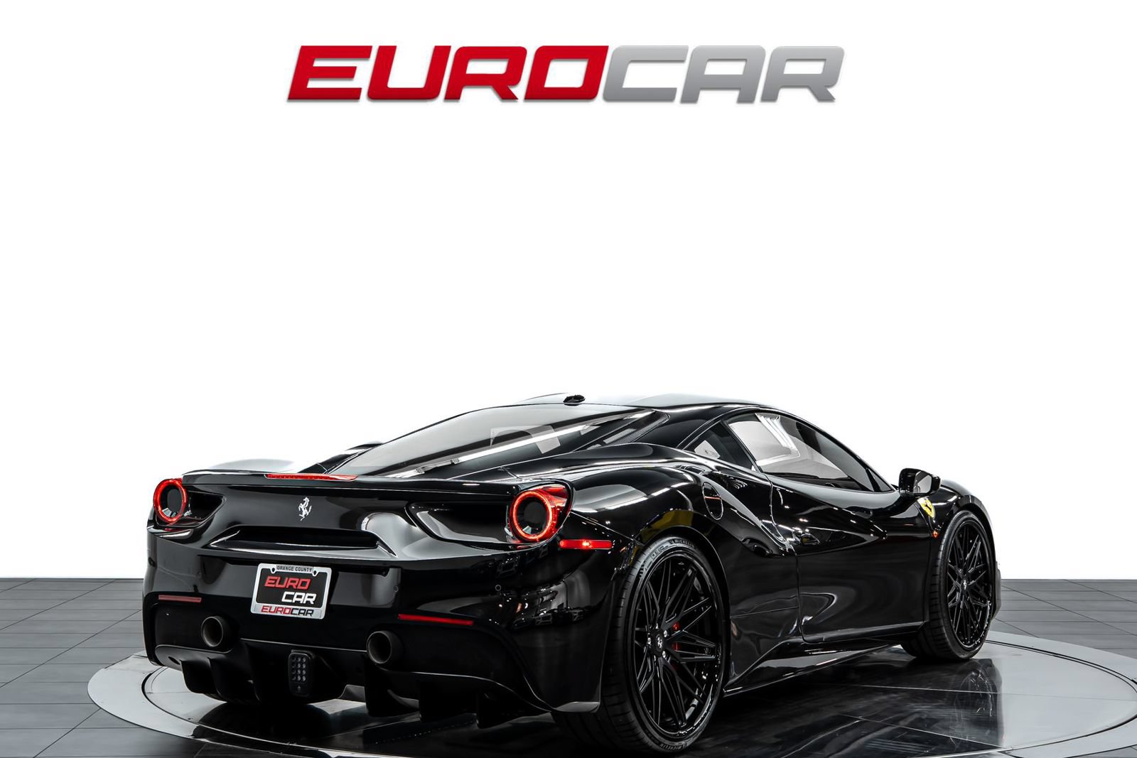 Used 2019 Ferrari 488 GTB RWD image 5