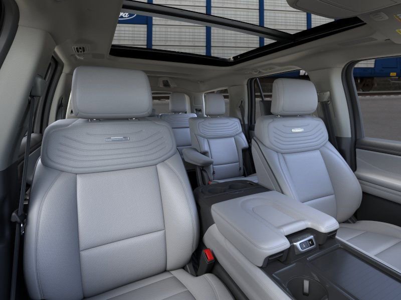 New 2026 Ford Expedition Platinum w/ Platinum Ultimate Package AWD/4WD image 11