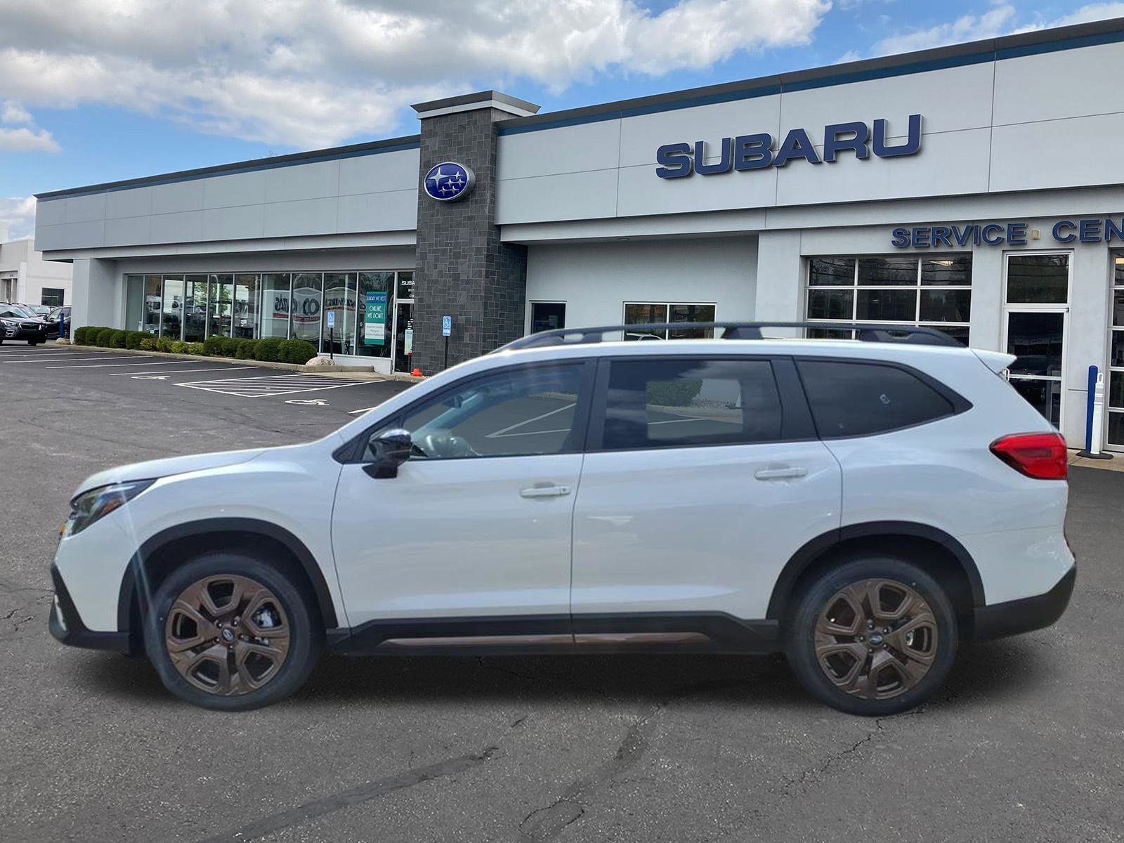 New 2025 Subaru Ascent Bronze Edition image 4