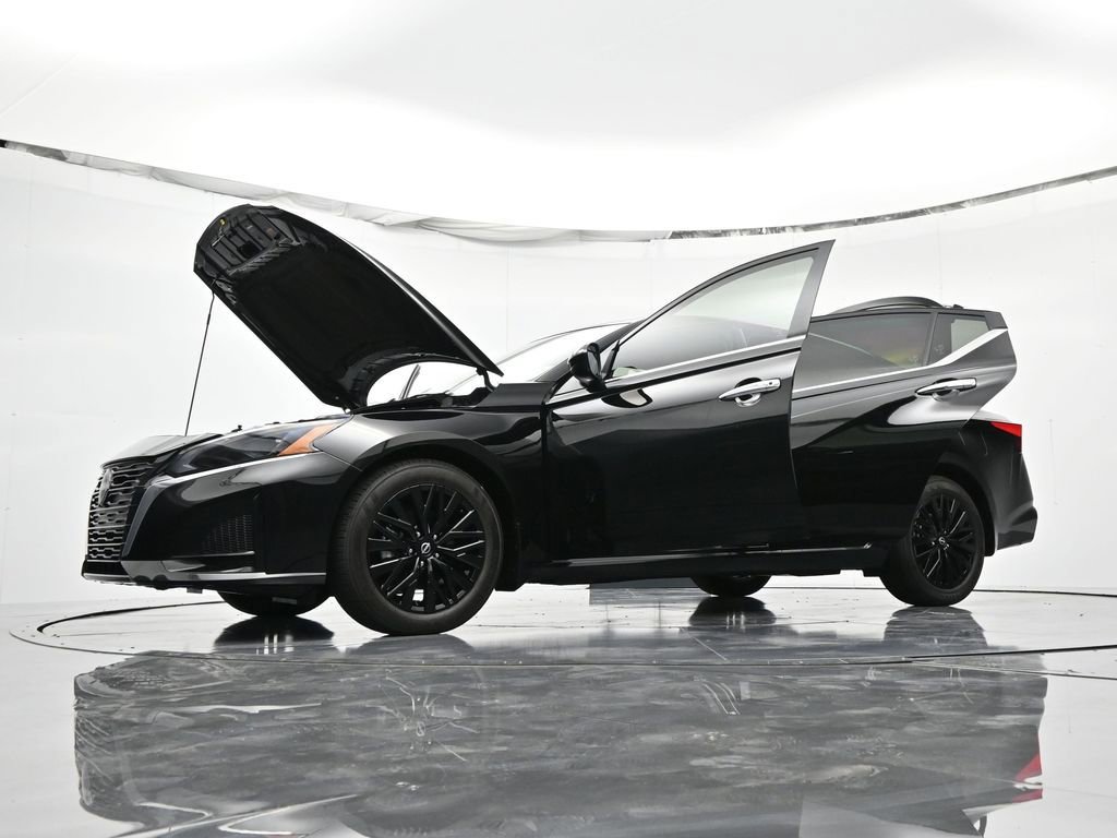 New 2025 Nissan Altima 2.5 SV w/ SV Special Edition Package image 48