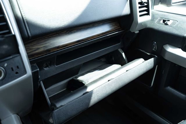 Used 2020 Ford F150 Lariat w/ Equipment Group 502A Luxury image 19