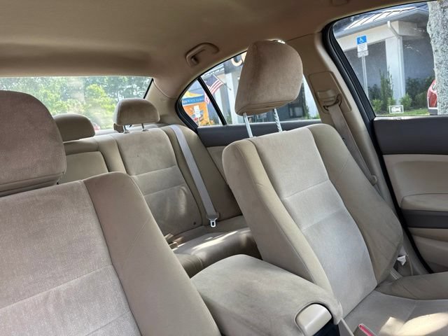 Used 2010 Honda Accord LX image 12