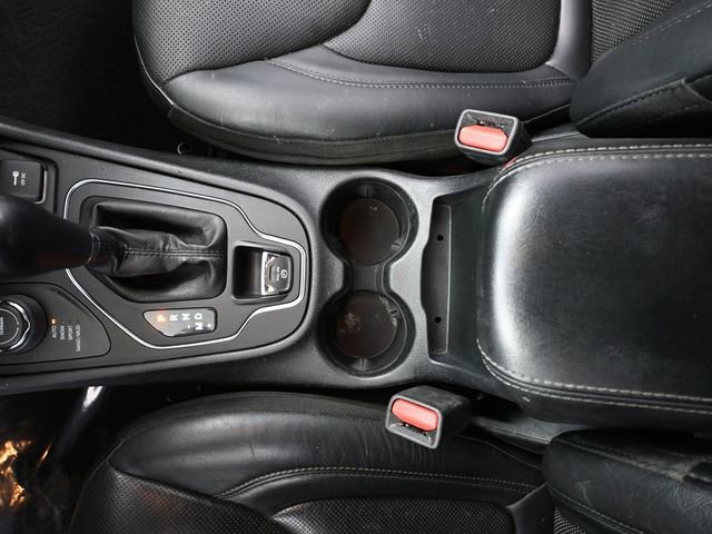 Used 2020 Jeep Cherokee High Altitude AWD/4WD image 34