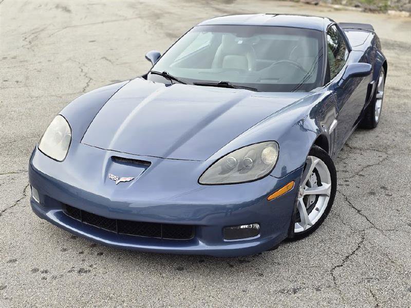 Used 2011 Chevrolet Corvette Grand Sport w/ Preferred Equipment Group image 2