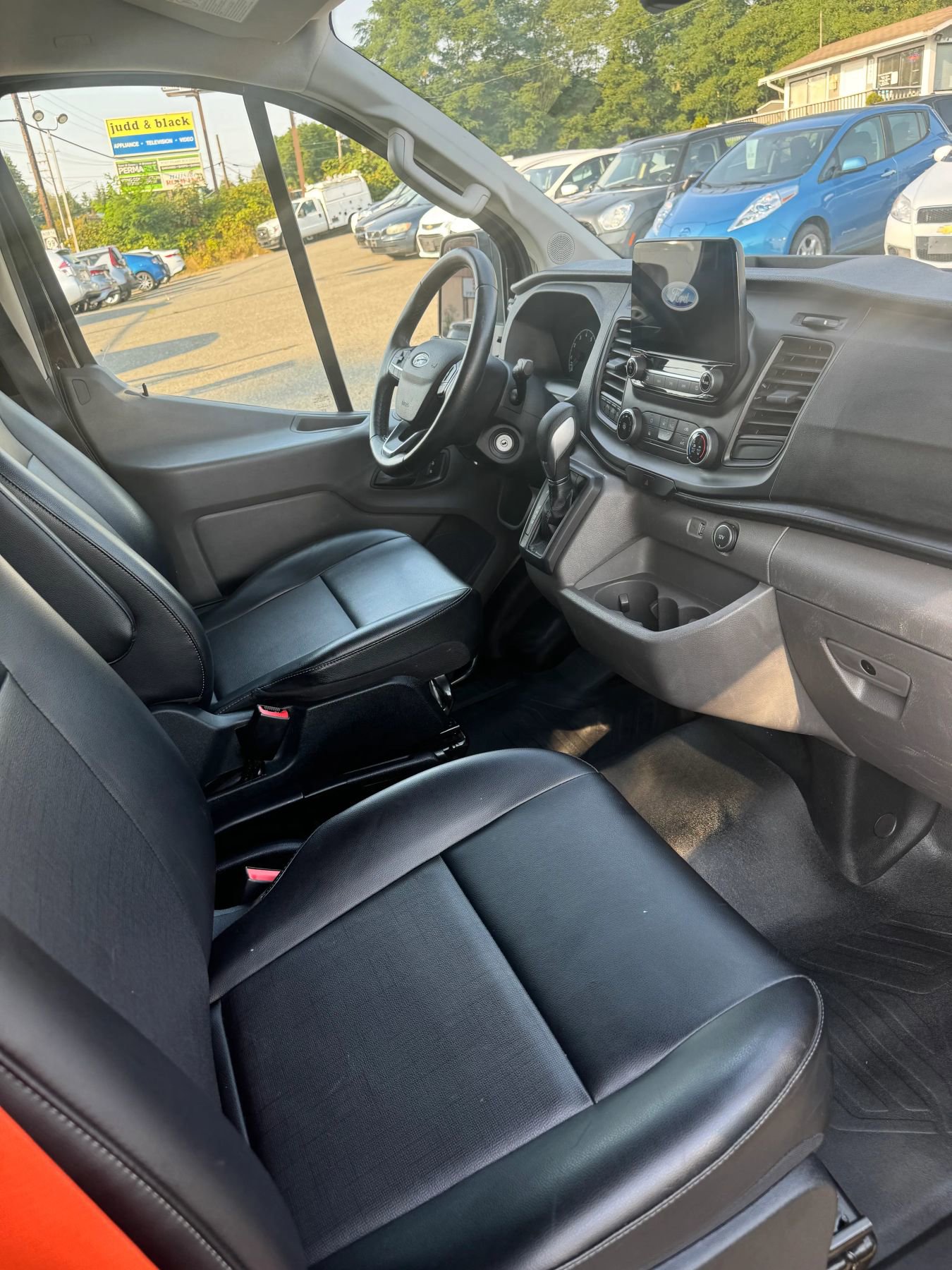 Used 2020 Ford Transit 250 Low Roof w/ Exterior Upgrade Package image 19