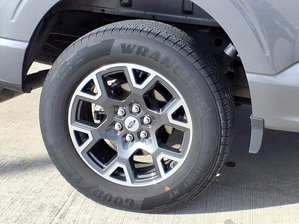 Used 2024 Ford F150 STX image 6