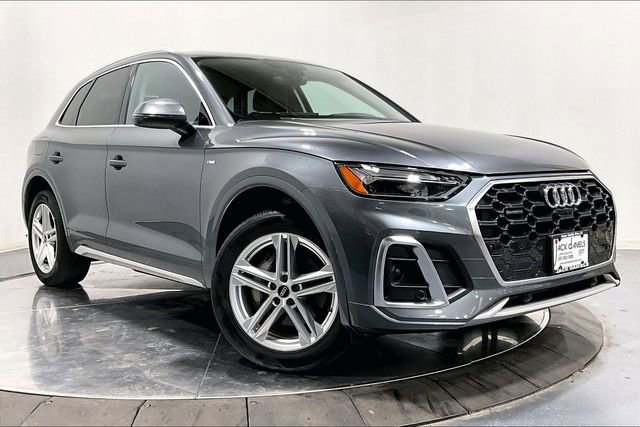 Used 2023 Audi Q5 e Premium Plus w/ Premium Plus Package AWD/4WD image 6