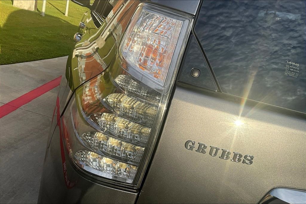 Used 2023 Lexus GX 460 Premium w/ Premium Plus Package image 41
