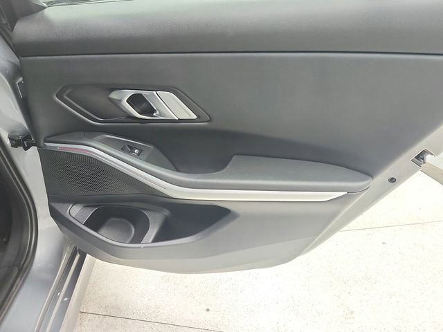 Used 2023 BMW 330i Sedan w/ Driving Assistance Package image 44