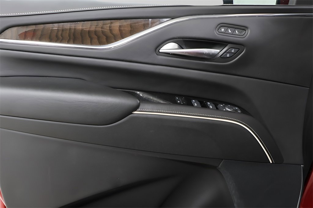 Used 2024 Cadillac Escalade ESV Sport Platinum w/ LPO, ONYX Package image 24